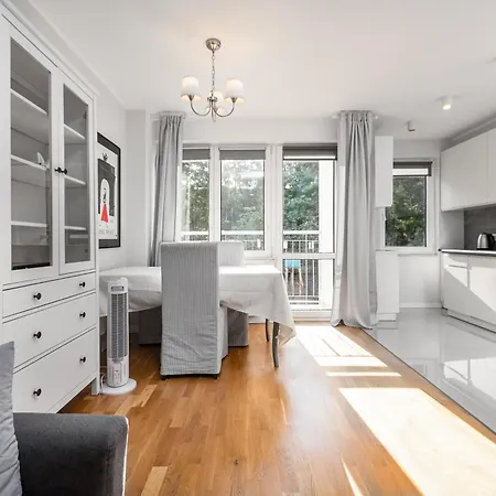 Aleja Jana Pawla Ii 65 By Homeprime Apartament *